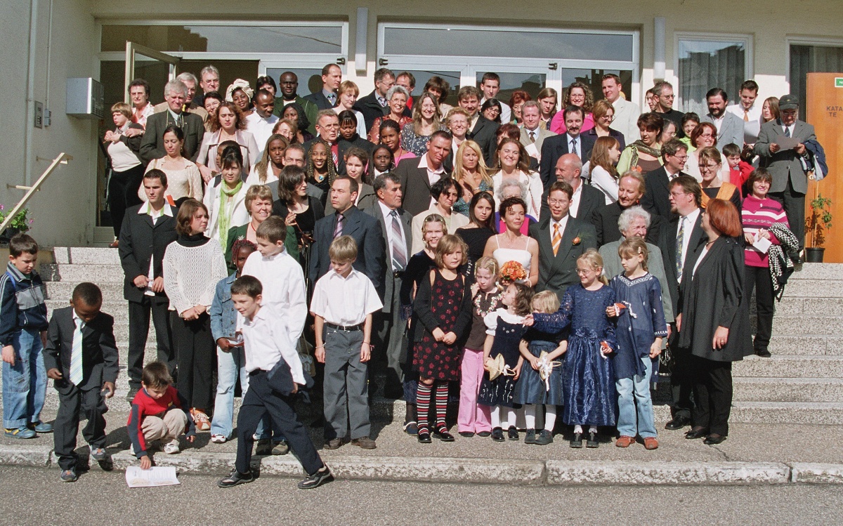 013_13ab.jpg (502846 Byte)
